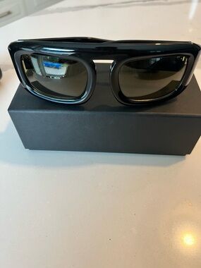 Elisa Johnson Aries Sunglasses in Gloss Black